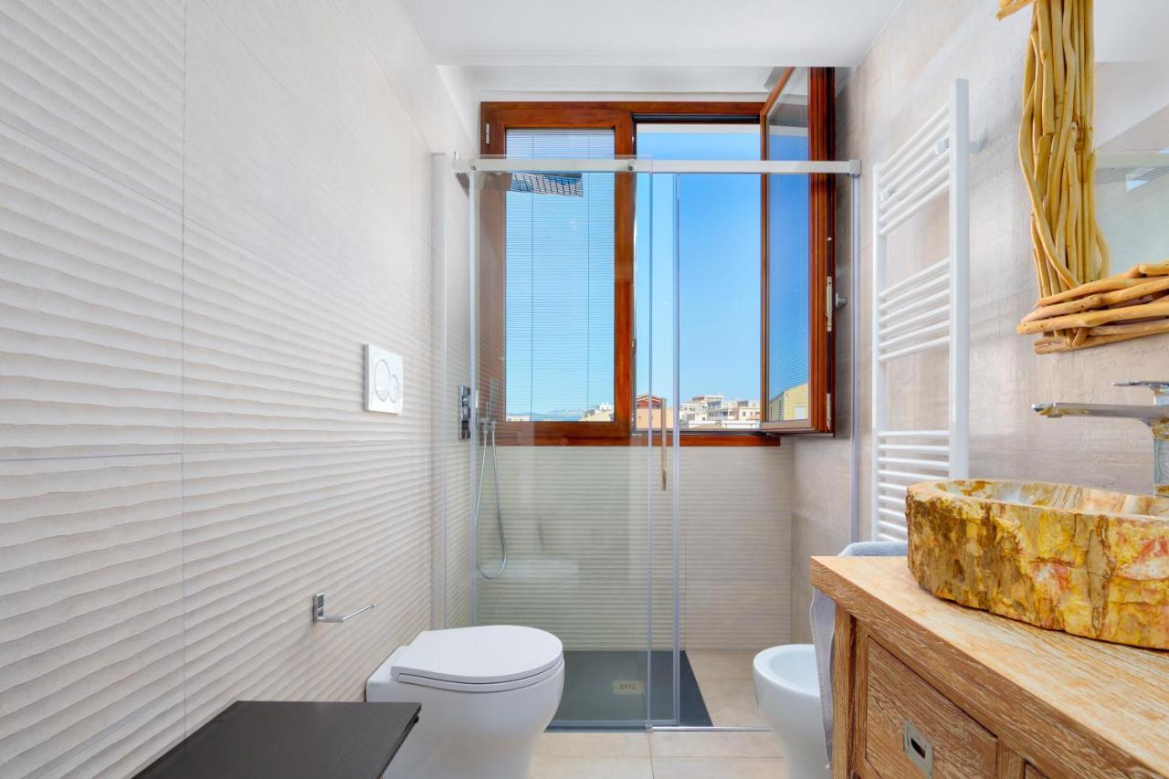Appartamento Window On The Sea Olbia Esterno foto