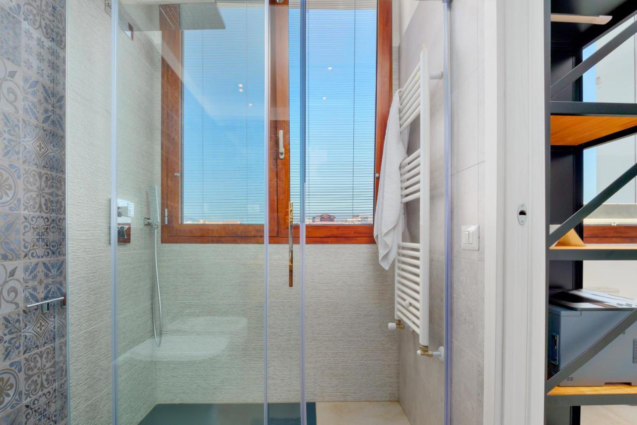 Appartamento Window On The Sea Olbia Esterno foto
